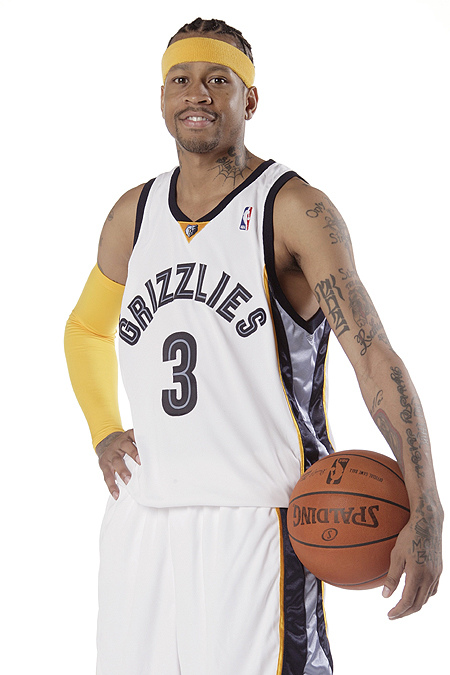 赛后孟菲斯灰熊调整名单以备全明星赛，调整名单环节打磨，信心回归，身体对抗强度拉满的简单介绍