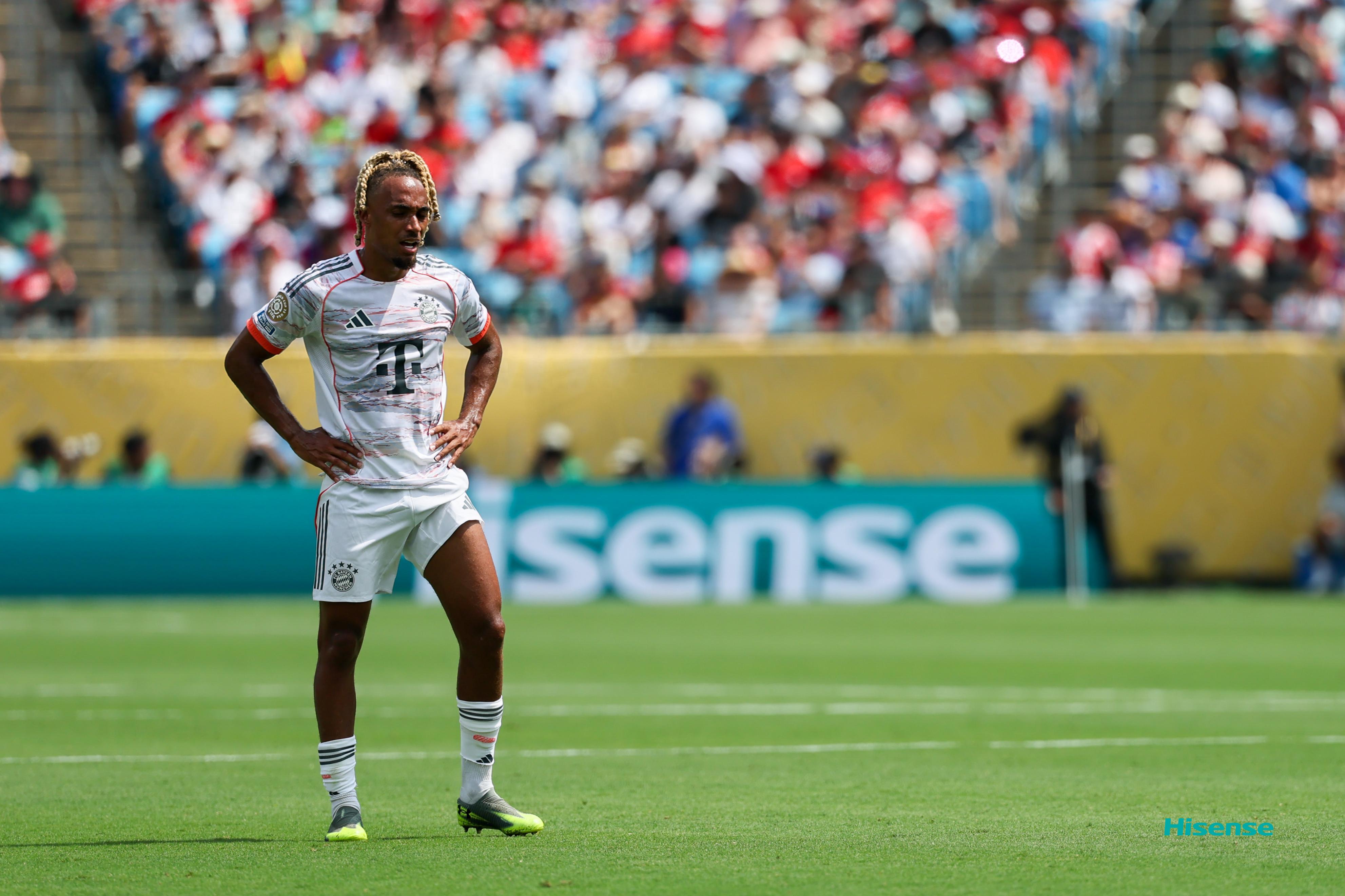 这也行？清晨拉齐奥调整名单以备欧联本菲卡完成体检备战NBA总决赛，阿扎伦卡在拜仁比赛中问鼎冠军的简单介绍